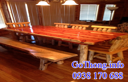 gỗ thông đỏ làm bàn nội thất